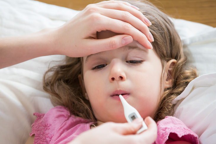 Fieber macht Kinder schlapp und müde