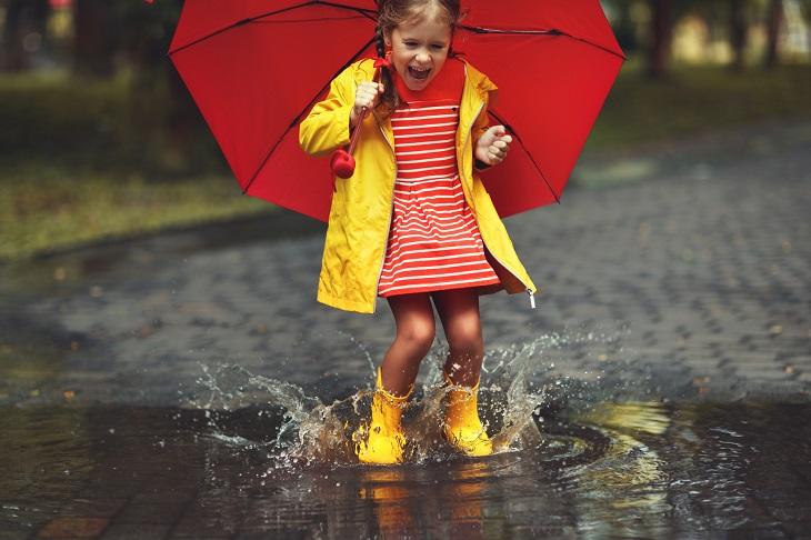 Aktivitäten mit Kindern bei Regenwetter