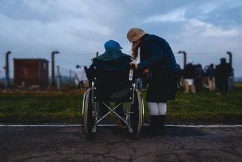 Wenn die Enkelkinder die Großeltern pflegen